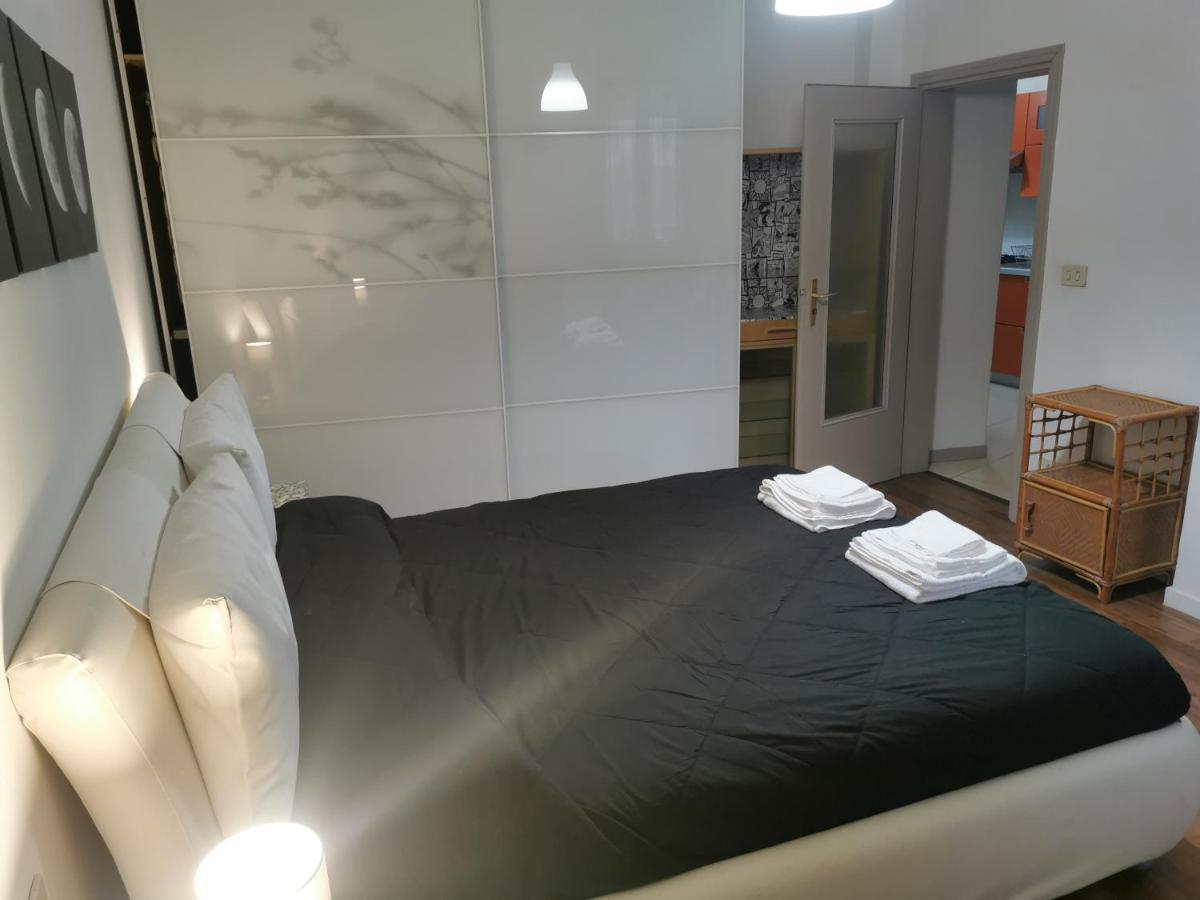 Residence Moline 11 Bologna Bagian luar foto
